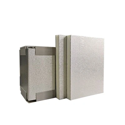 Isolamento in schiuma PIR per sistemi HVAC Materiale da costruzione per condotti AC e ventilatori di ventilazione